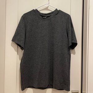 Men's Lululemon Soft Jersey Short Sleeve Shirt in Grey/Black